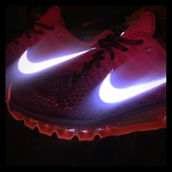 nike shoes for men red colour